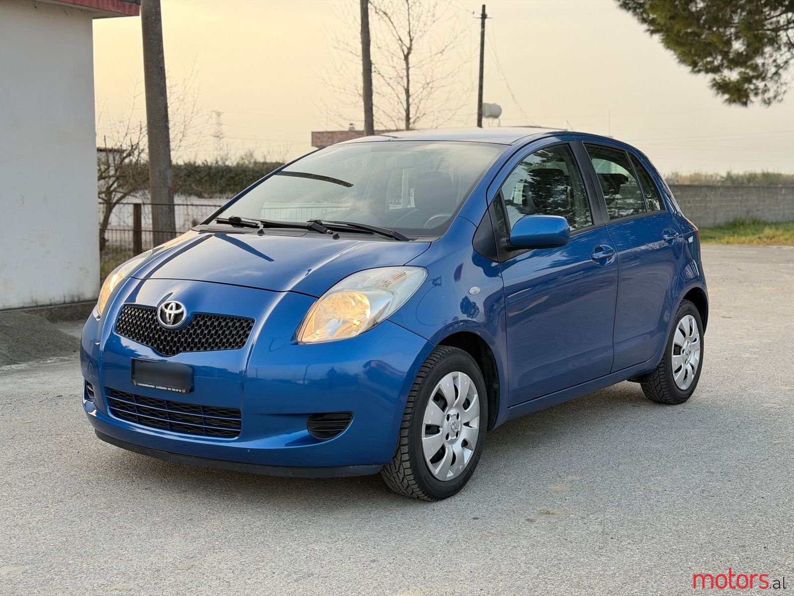 2007' Toyota Yaris photo #1