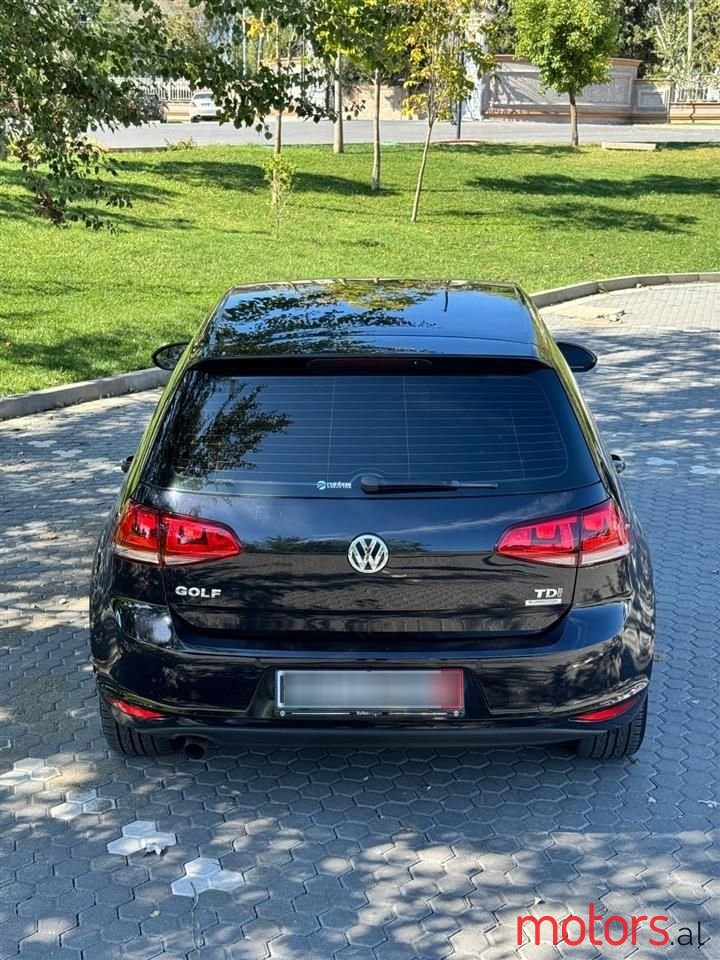 2014' Volkswagen Golf photo #6