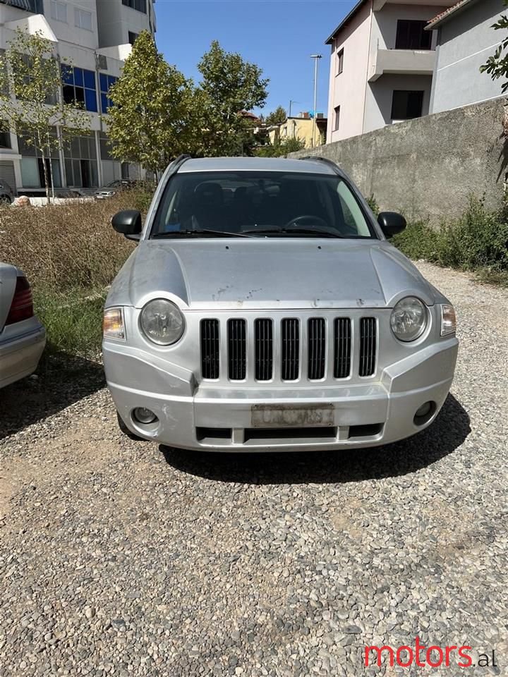 2009' Jeep Compass photo #3