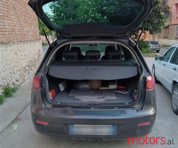 2006' Fiat Croma photo #5