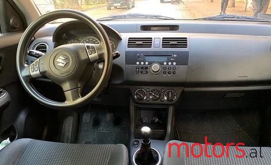 2006' Suzuki Swift photo #3
