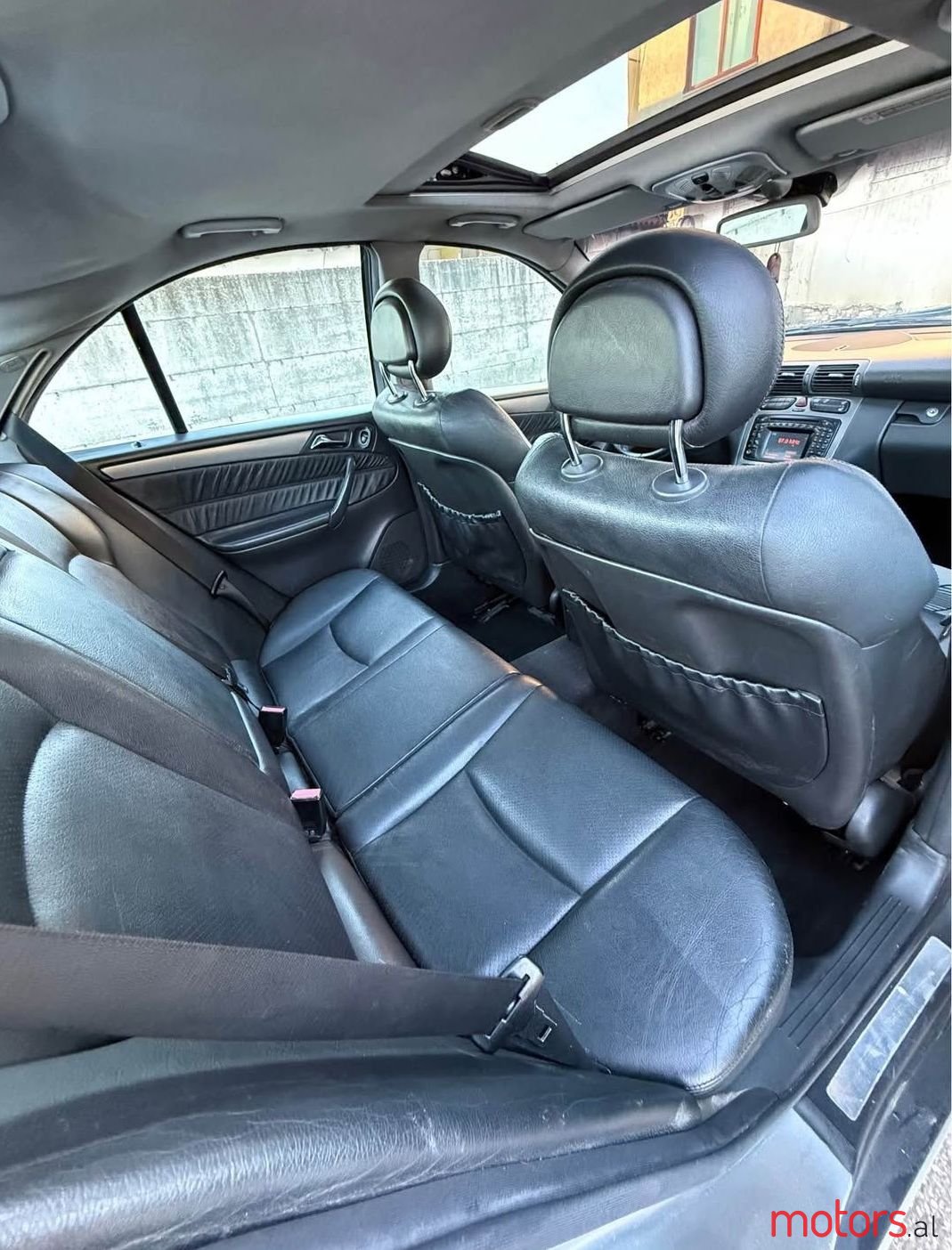 2003' Mercedes-Benz 220 photo #6