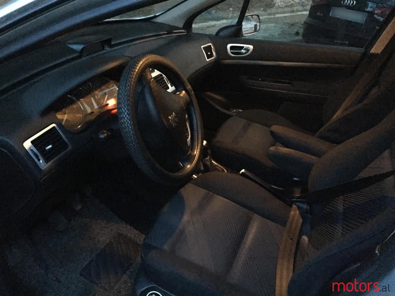 2005' Peugeot 307 photo #3