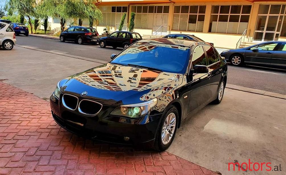 2006' BMW 525 photo #1