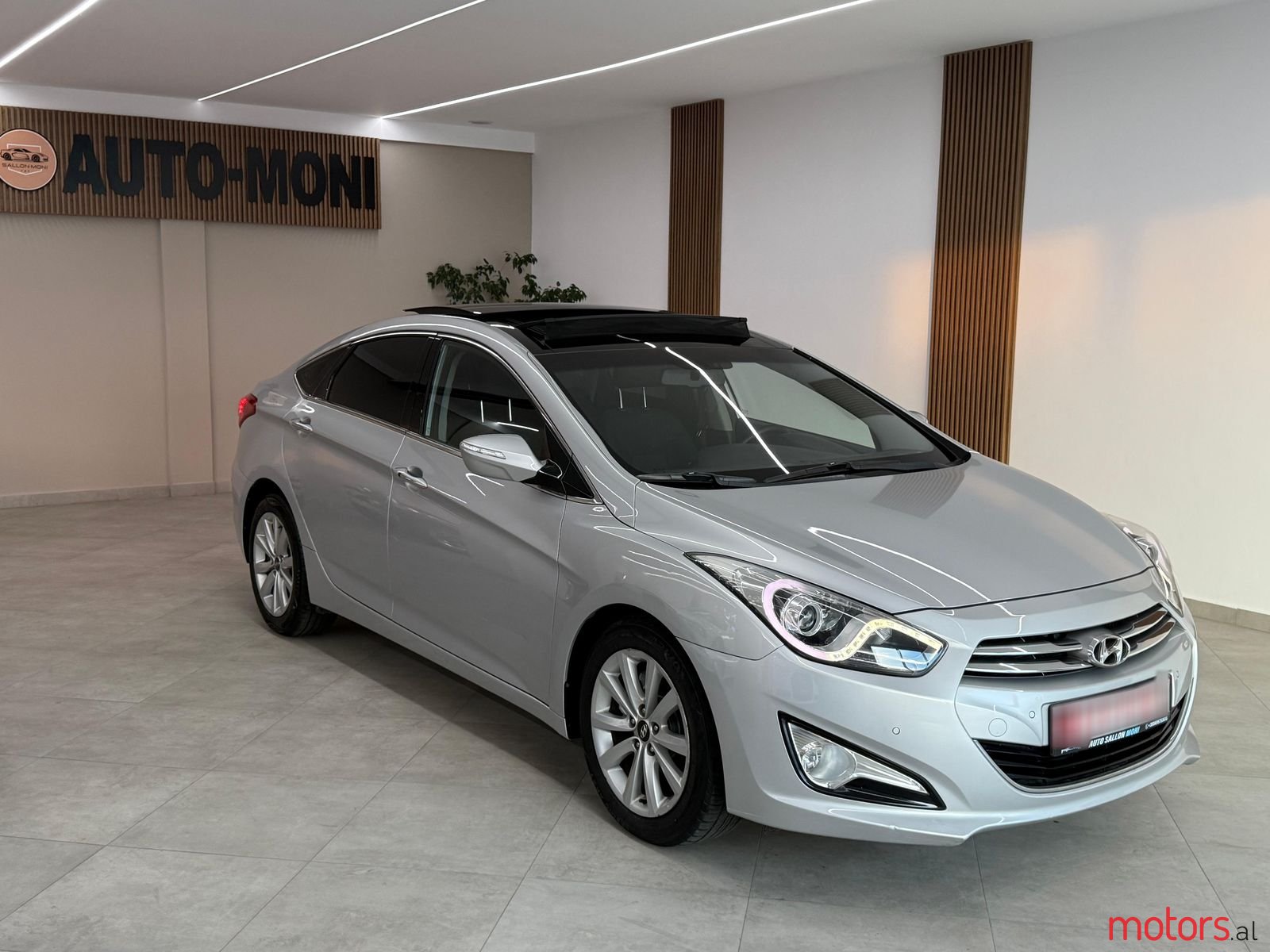 2012' Hyundai i40 photo #6