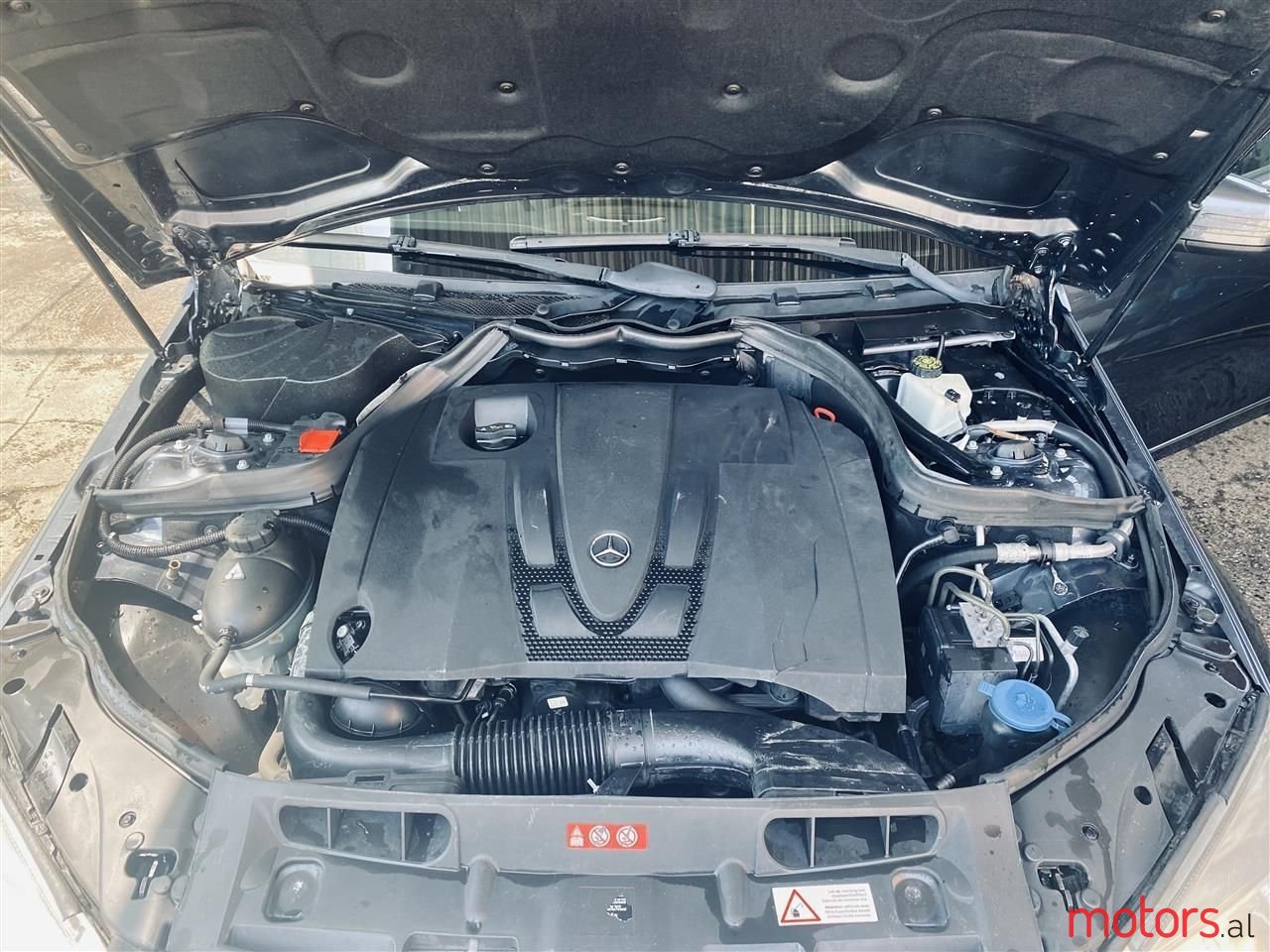 2009' Mercedes-Benz 200 photo #2