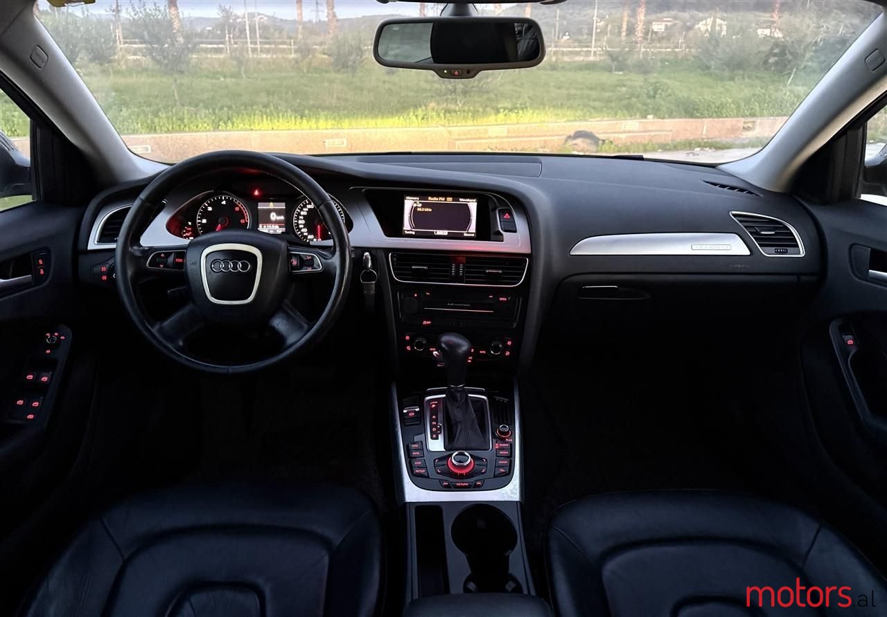 2012' Audi A4 Allroad photo #2