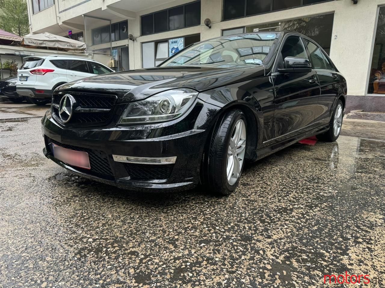 2012' Mercedes-Benz C 300 photo #3