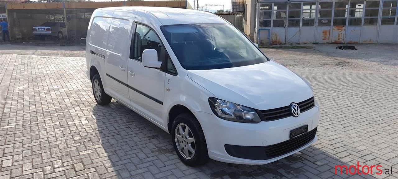 2012' Volkswagen Caddy photo #3