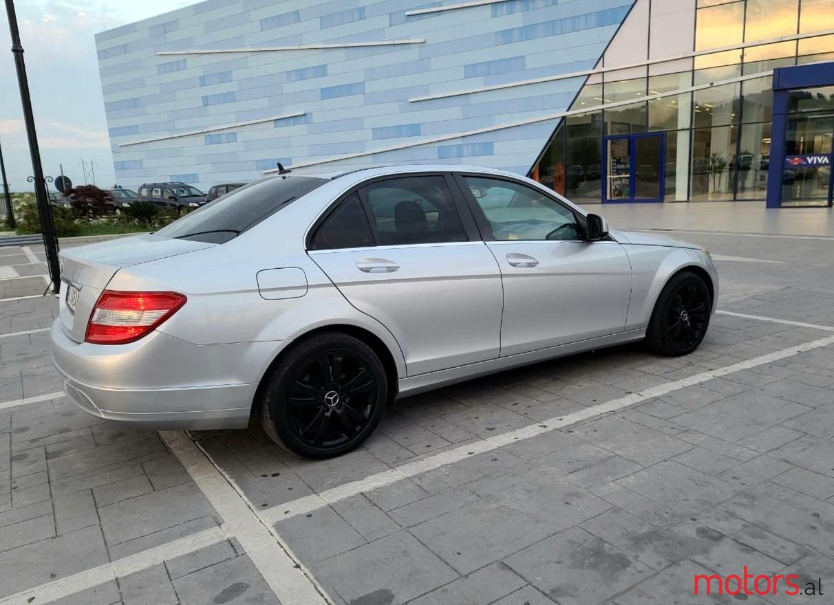 2007' Mercedes-Benz 220 photo #4