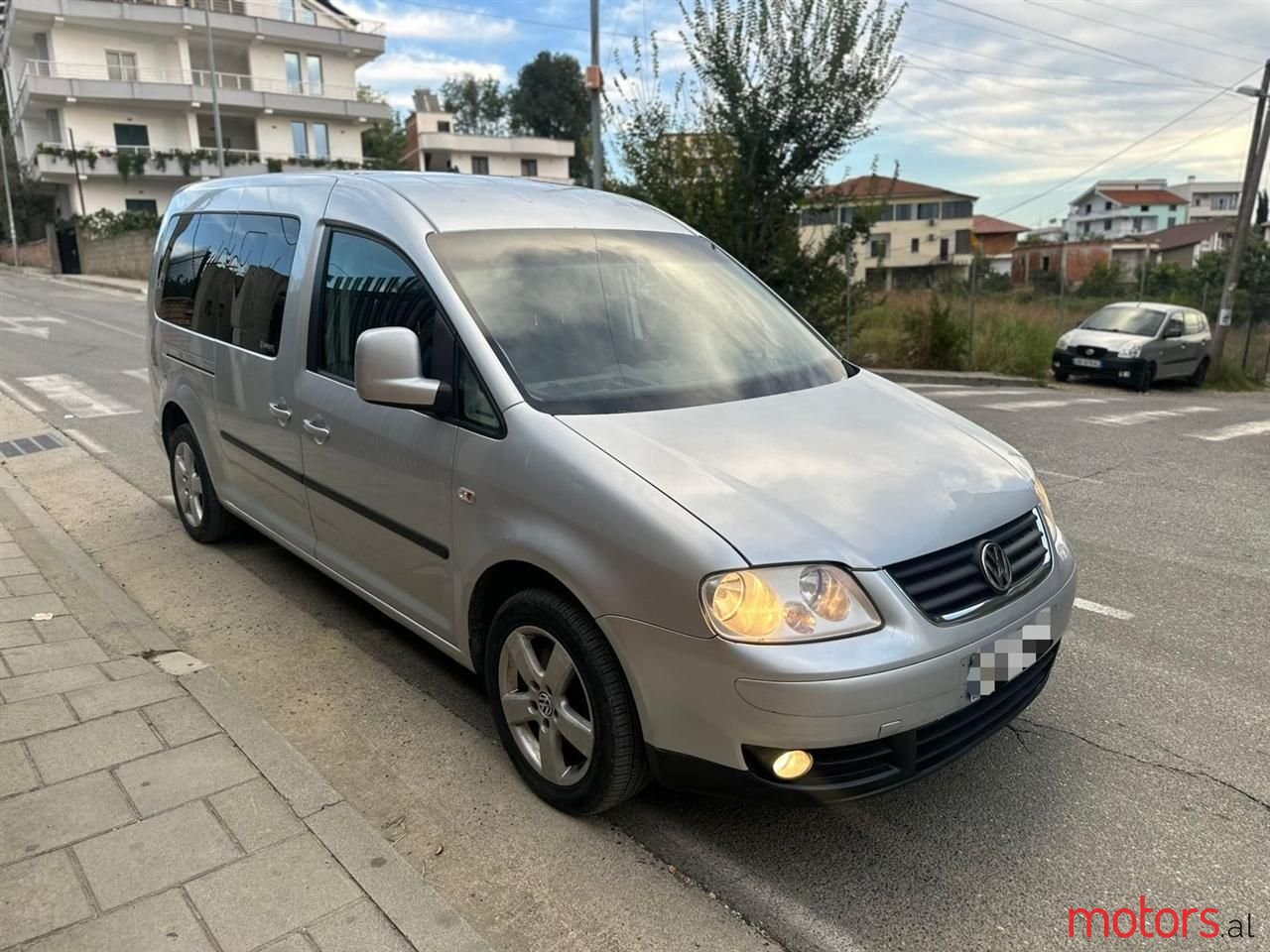 2009' Volkswagen Caddy photo #3