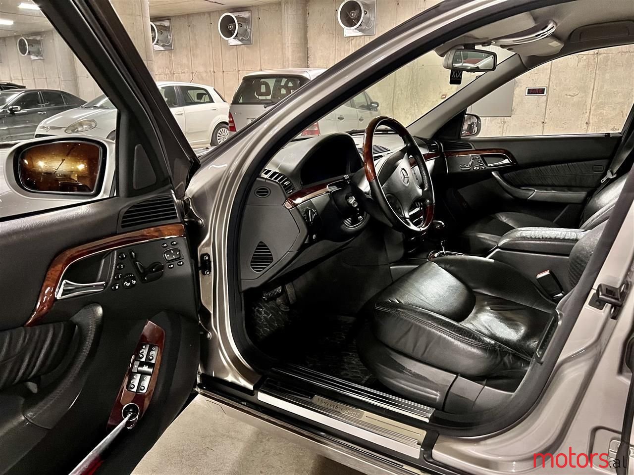 2003' Mercedes-Benz S 500 photo #5