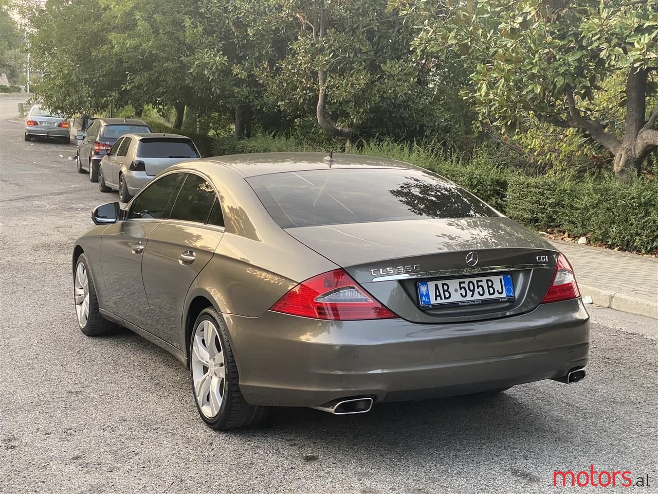 2010' Mercedes-Benz CLS 350 photo #4