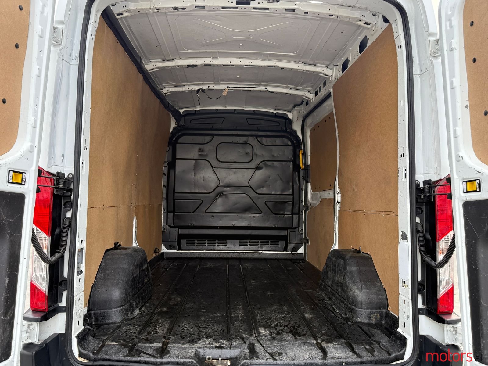 2020' Ford Transit photo #2