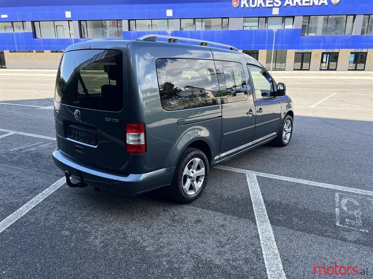 2008' Volkswagen Caddy photo #4