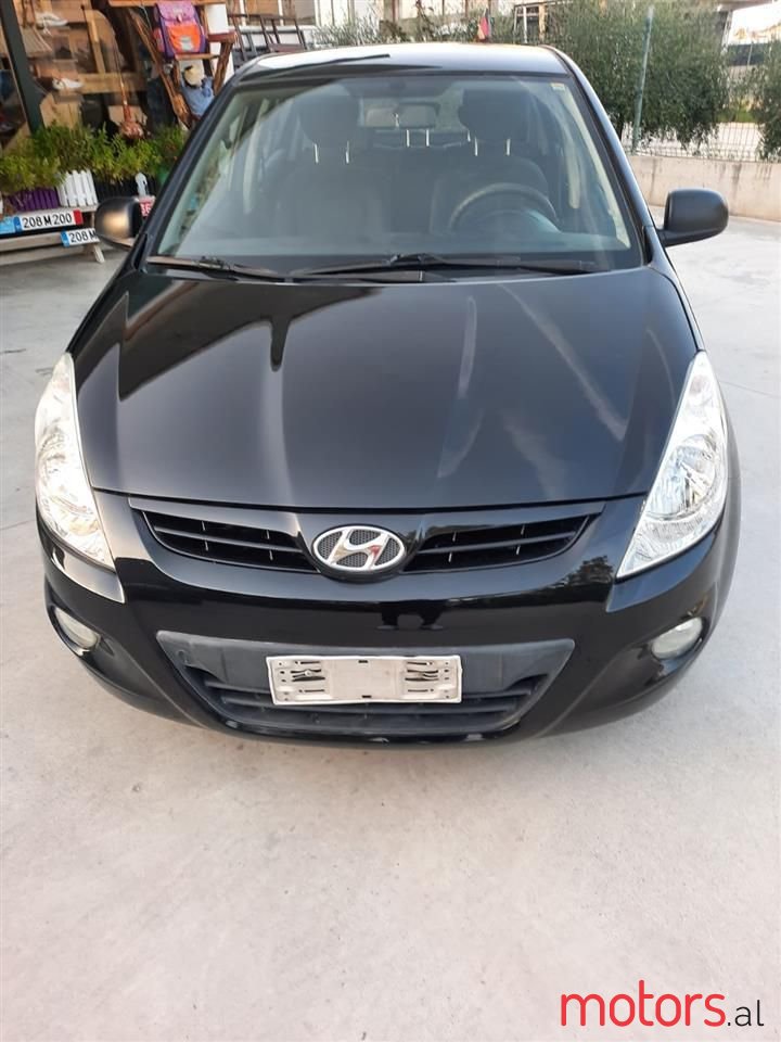 2009' Hyundai i20 photo #1