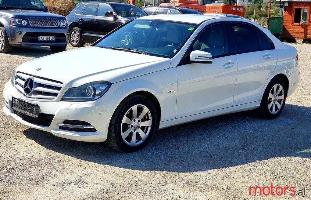 2011' Mercedes-Benz C 220 photo #1