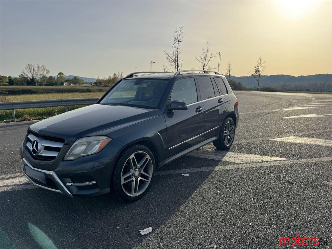 2013' Mercedes-Benz GLK 250 photo #1