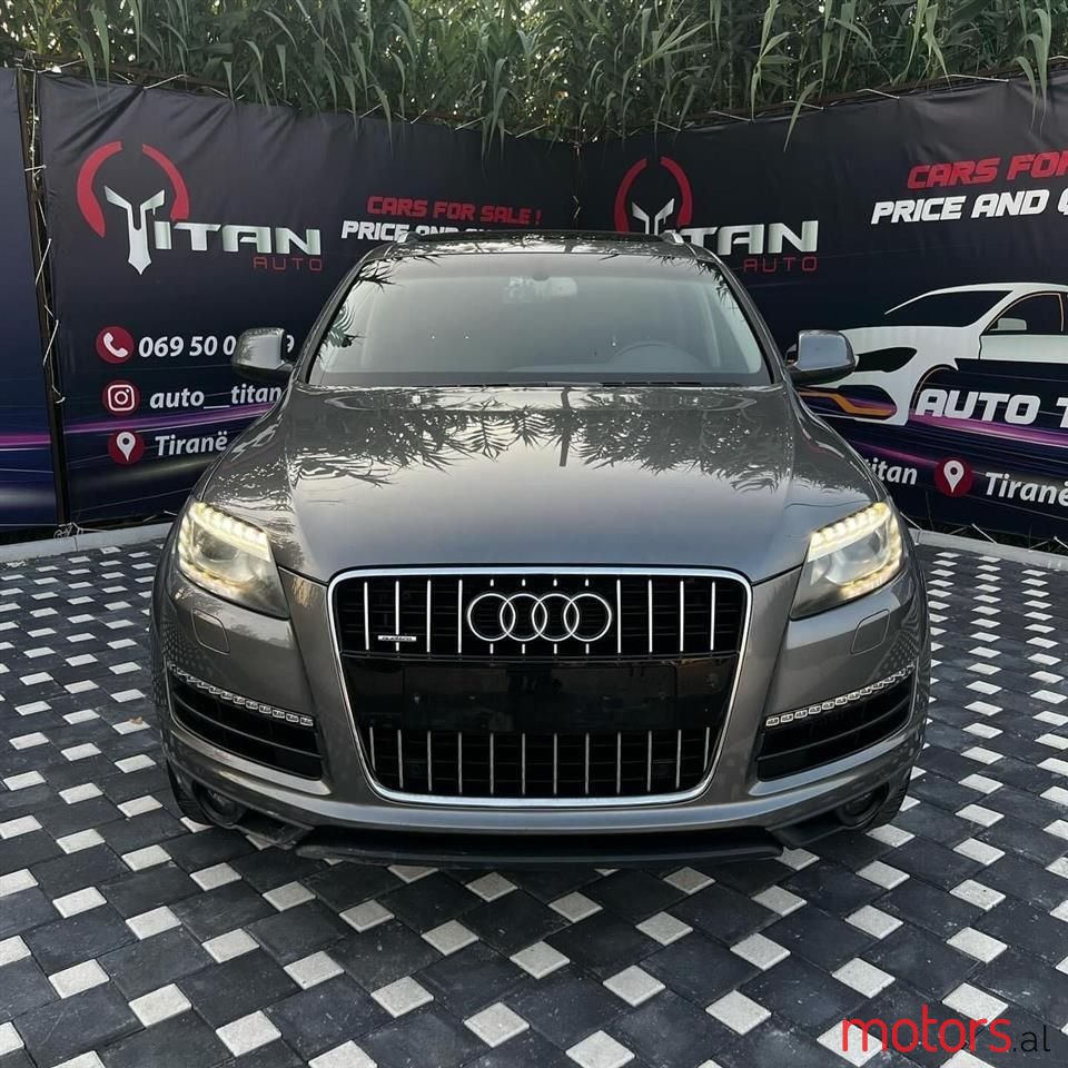 2012' Audi Q7 photo #3