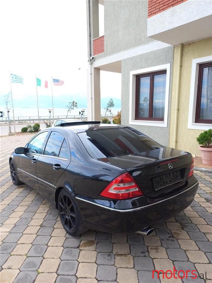 2005' Mercedes-Benz C 230 photo #2