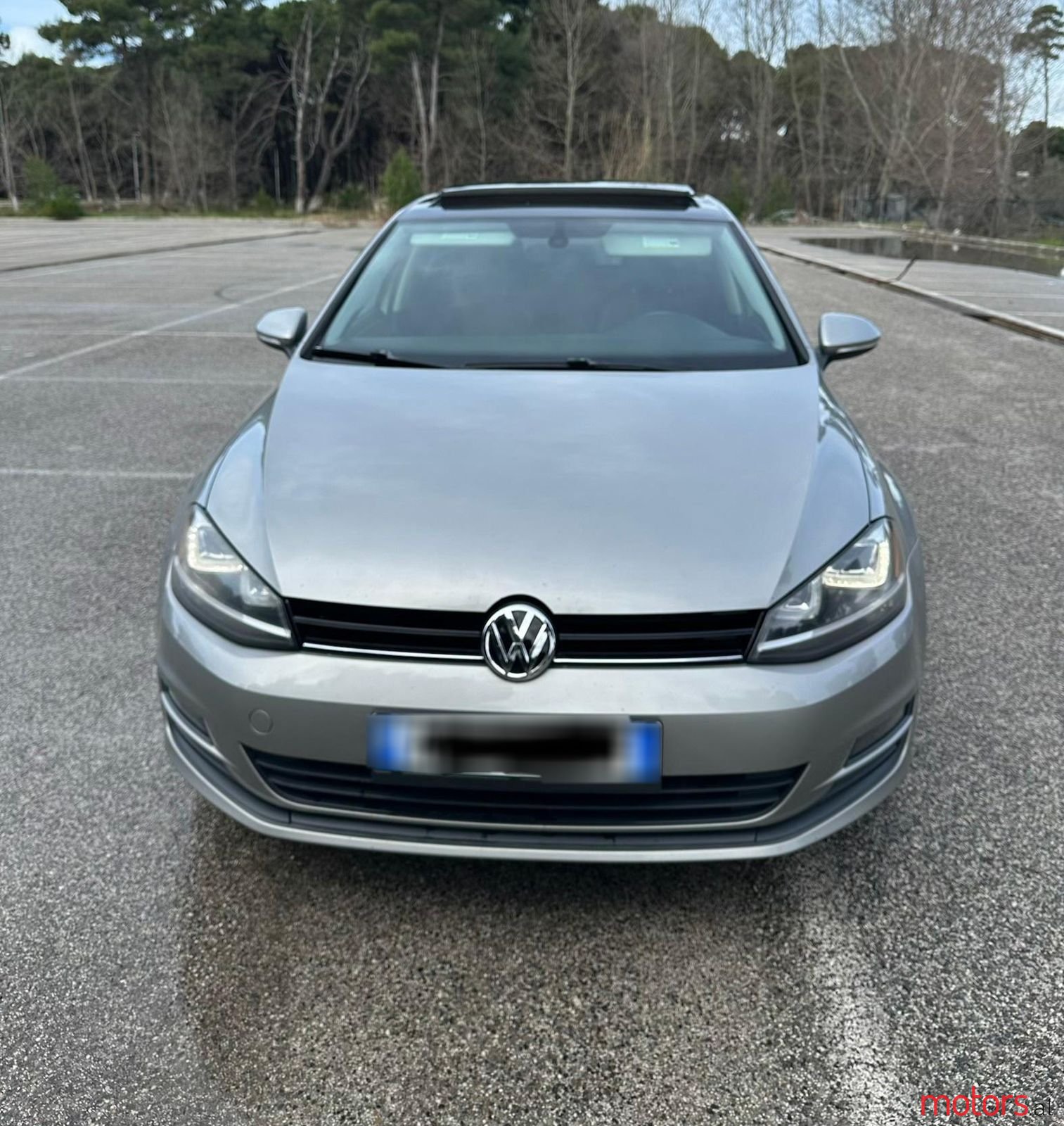 2015' Volkswagen Golf photo #1