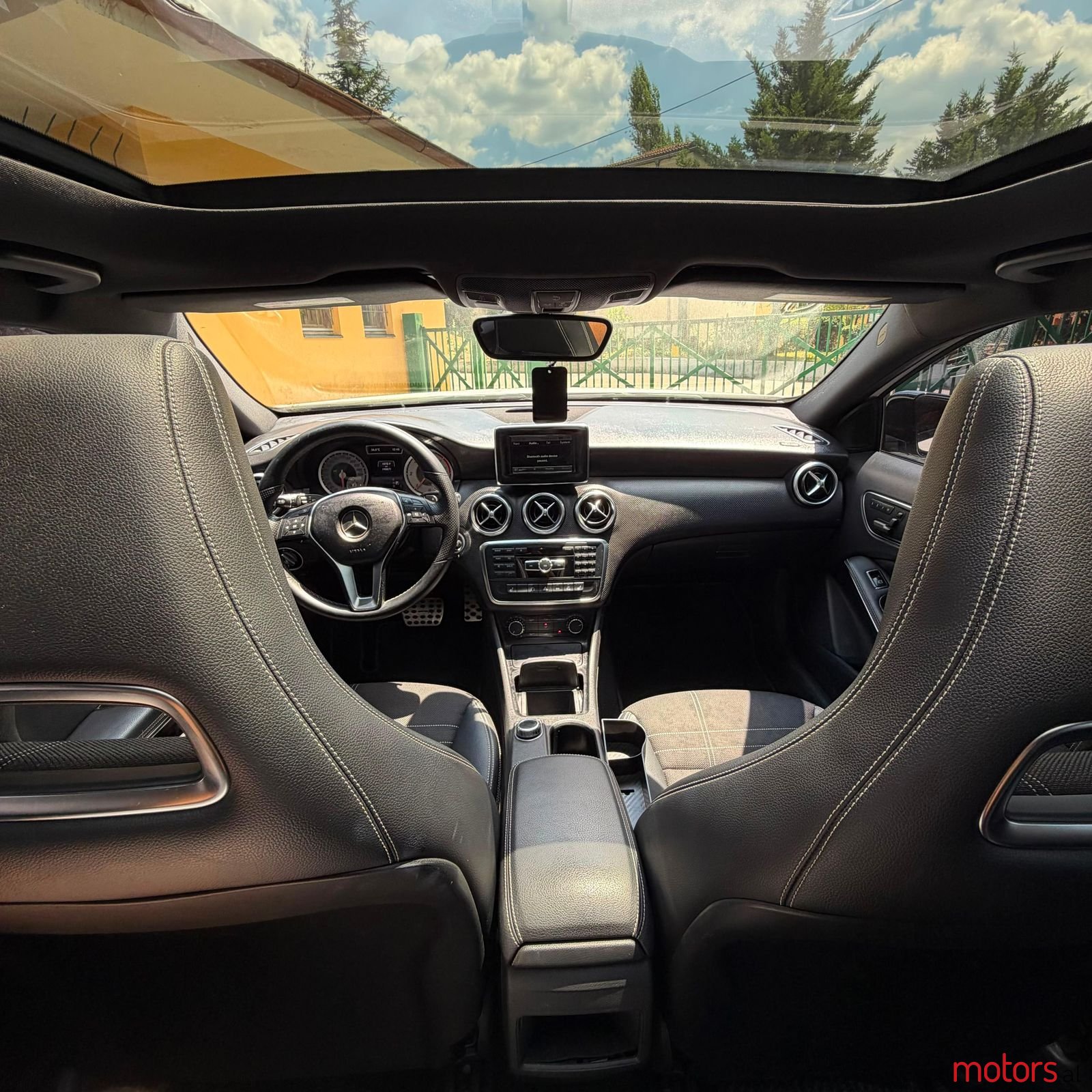 2014' Mercedes-Benz A 200 photo #3