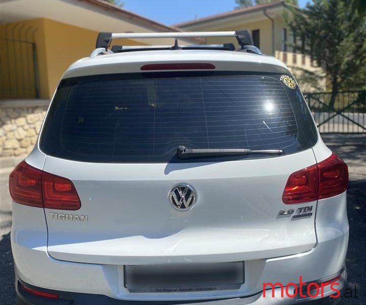 2014' Volkswagen Tiguan photo #6