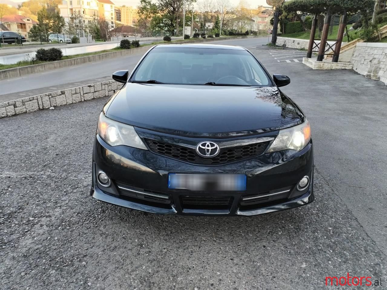 2015' Toyota Avensis photo #2