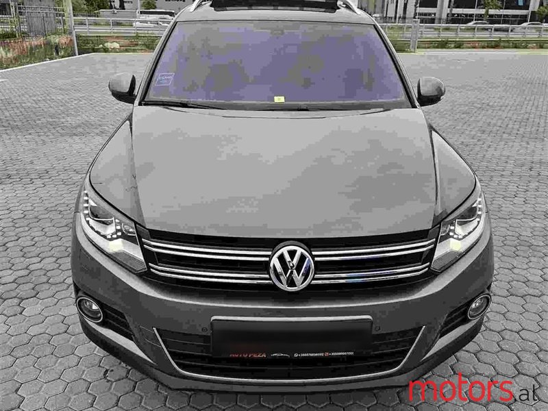 2013' Volkswagen Tiguan photo #1