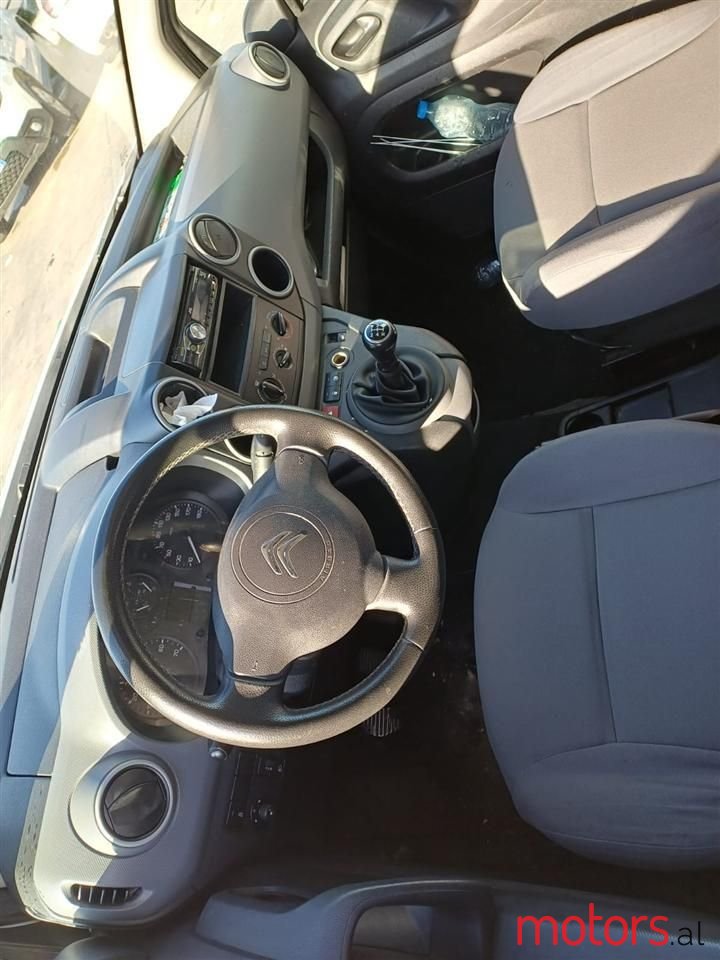 2017' Citroen Berlingo photo #4