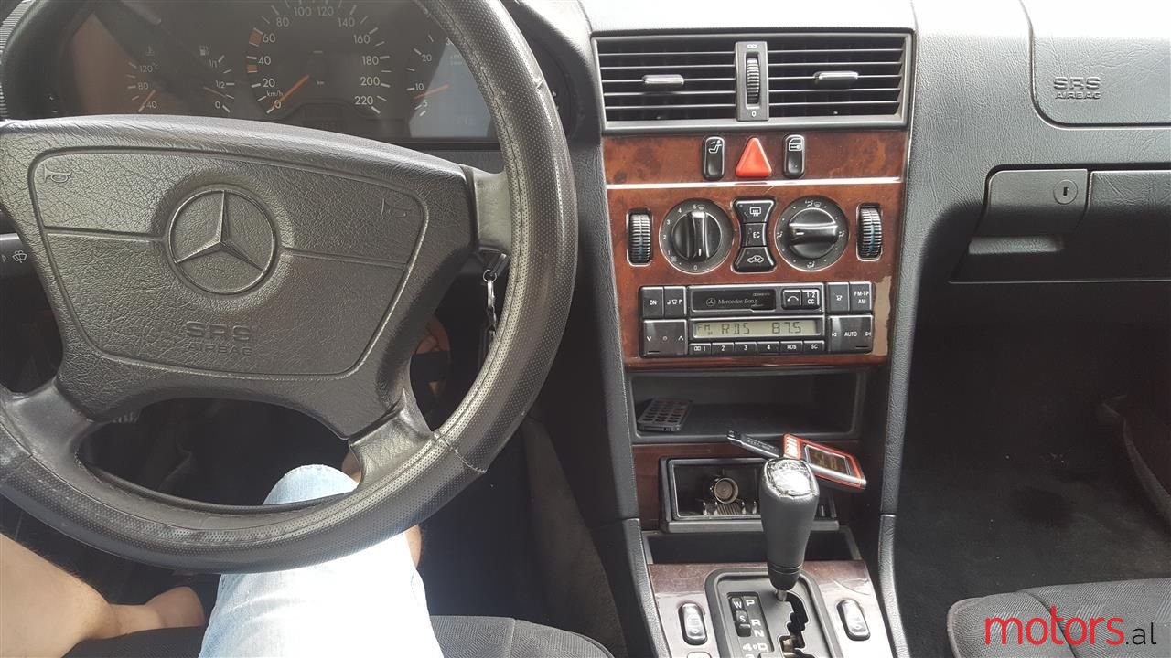 1998' Mercedes-Benz C 250 photo #6