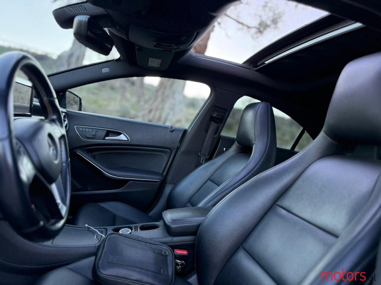 2014' Mercedes-Benz 200 photo #6