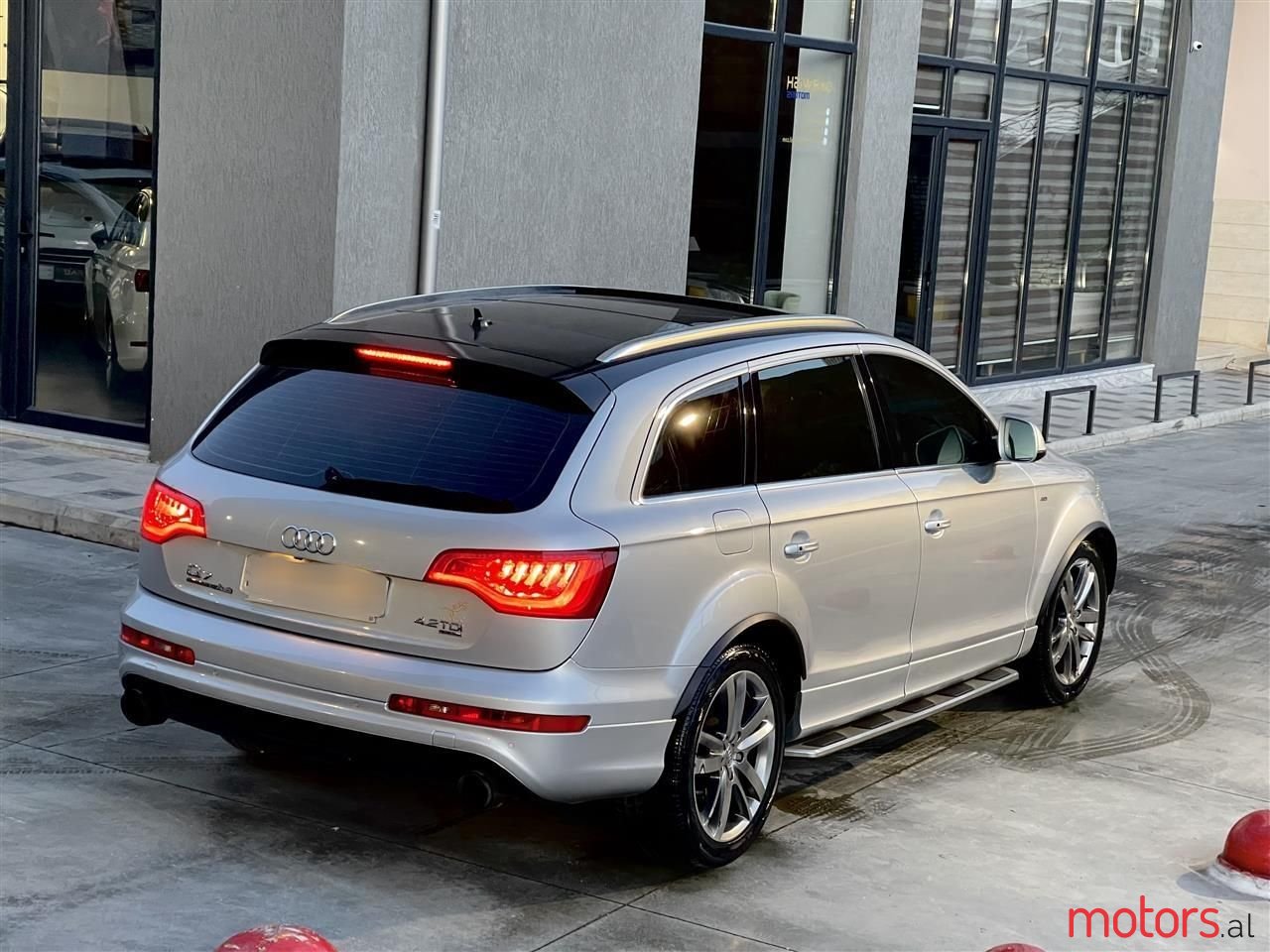 2012' Audi Q7 photo #4