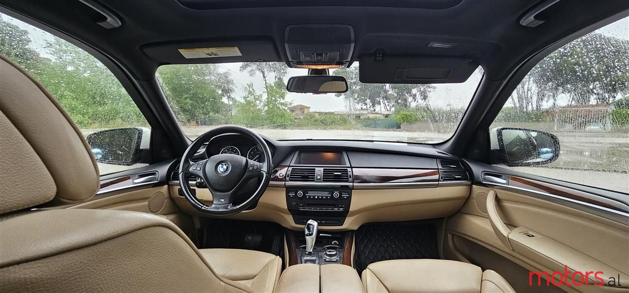 2011' BMW X5 photo #3