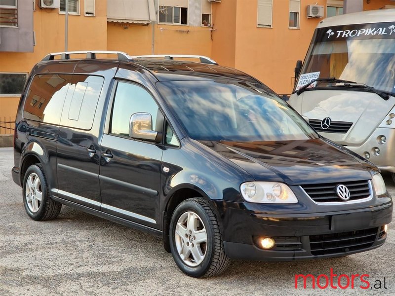 2009' Volkswagen Caddy photo #3