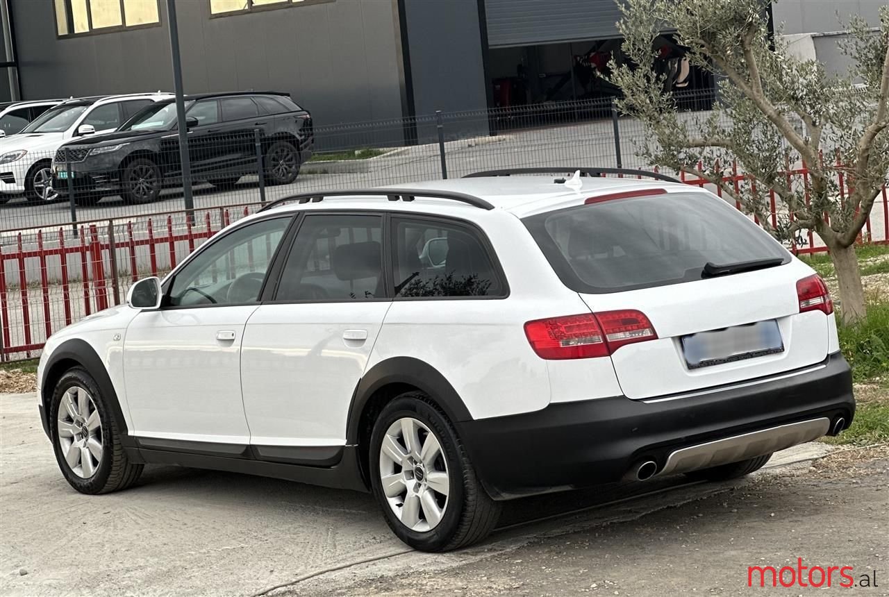 2011' Audi Allroad photo #6