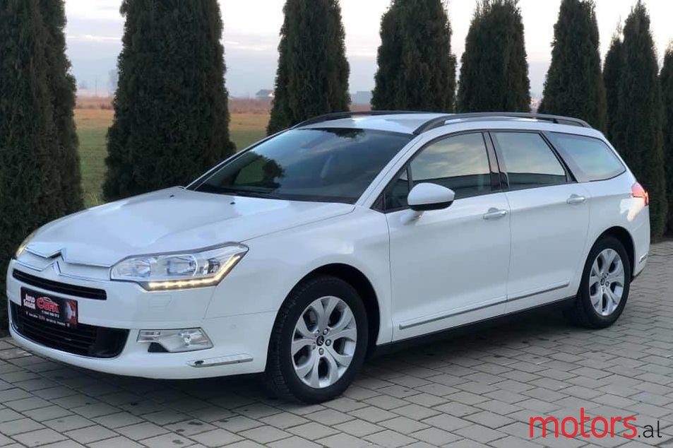 2012' Citroen C5 photo #1