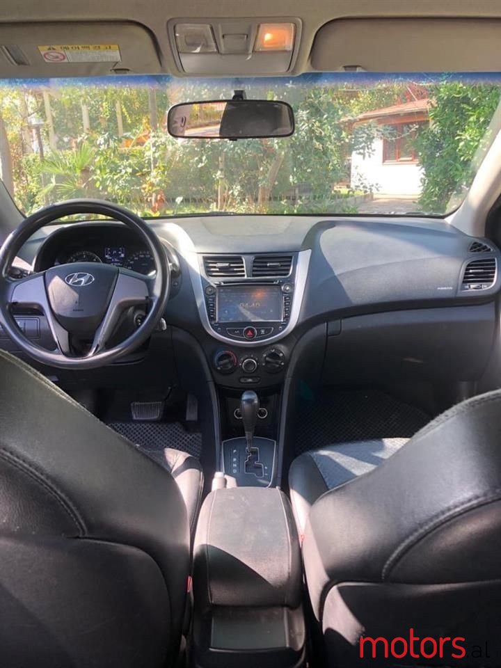 2014' Hyundai Accent photo #6