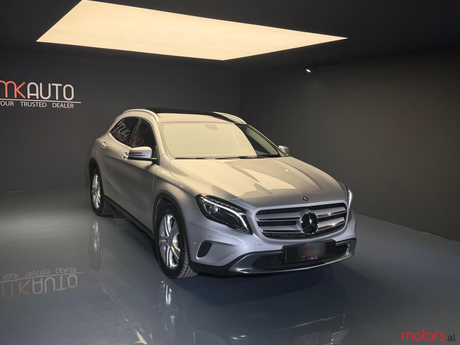 2015' Mercedes-Benz GLA 200 photo #1