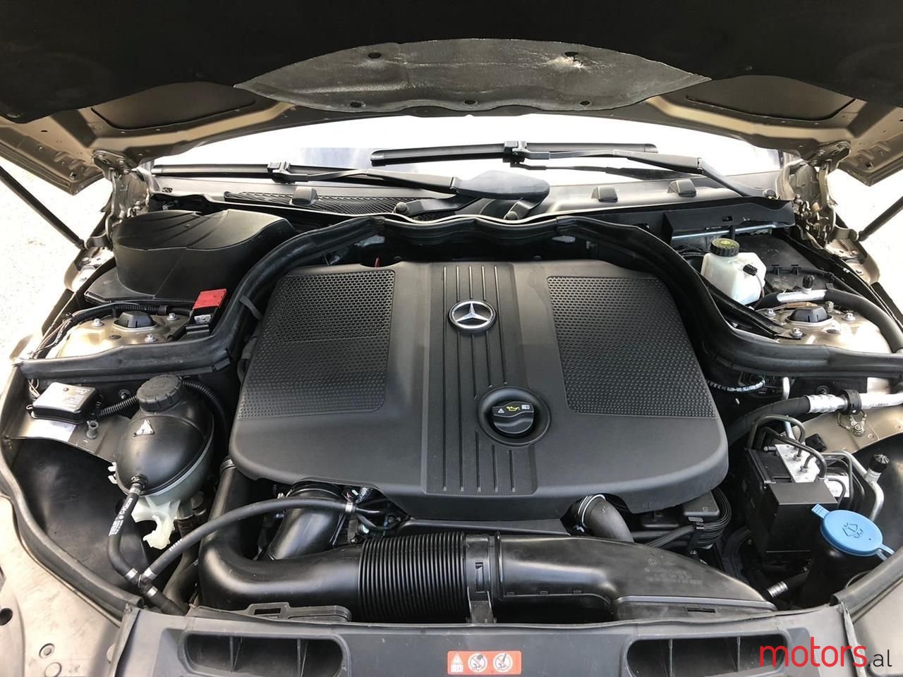 2010' Mercedes-Benz 220 photo #6