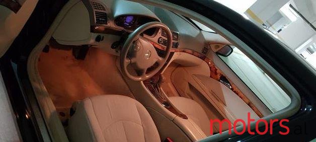 2005' Mercedes-Benz E-Class photo #1