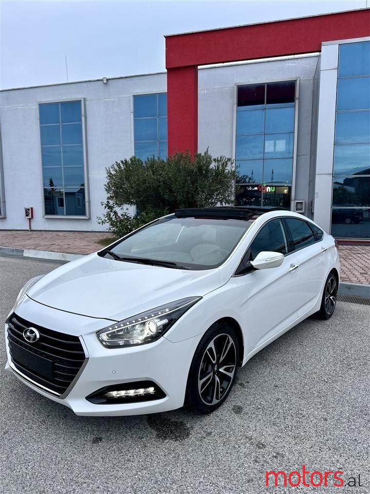 2016' Hyundai i40 photo #1