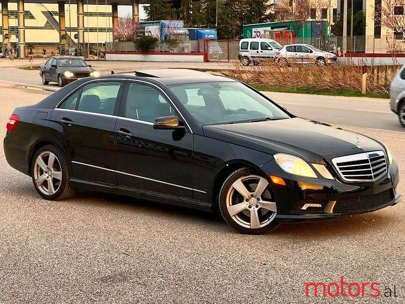 2012' Mercedes-Benz 350 photo #3