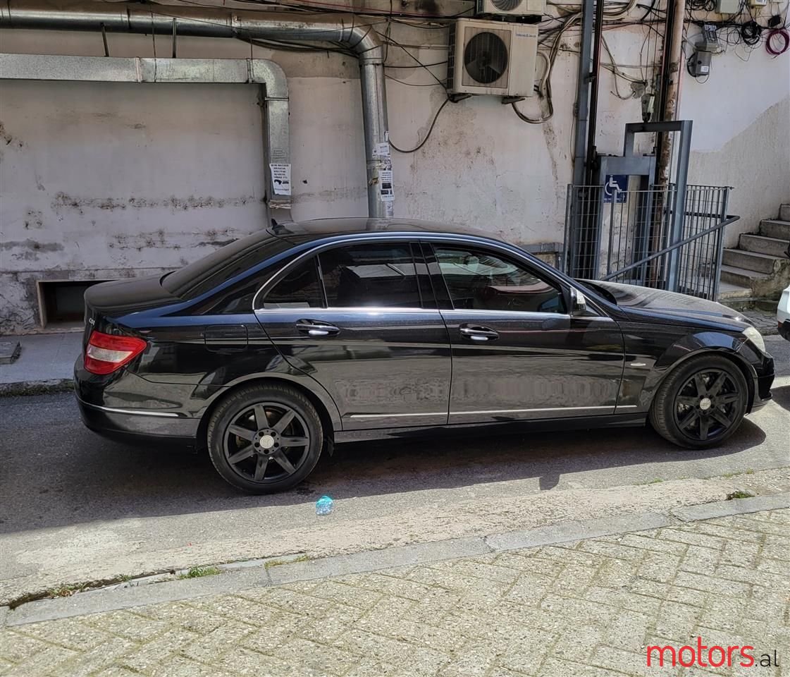 2007' Mercedes-Benz 220 photo #4