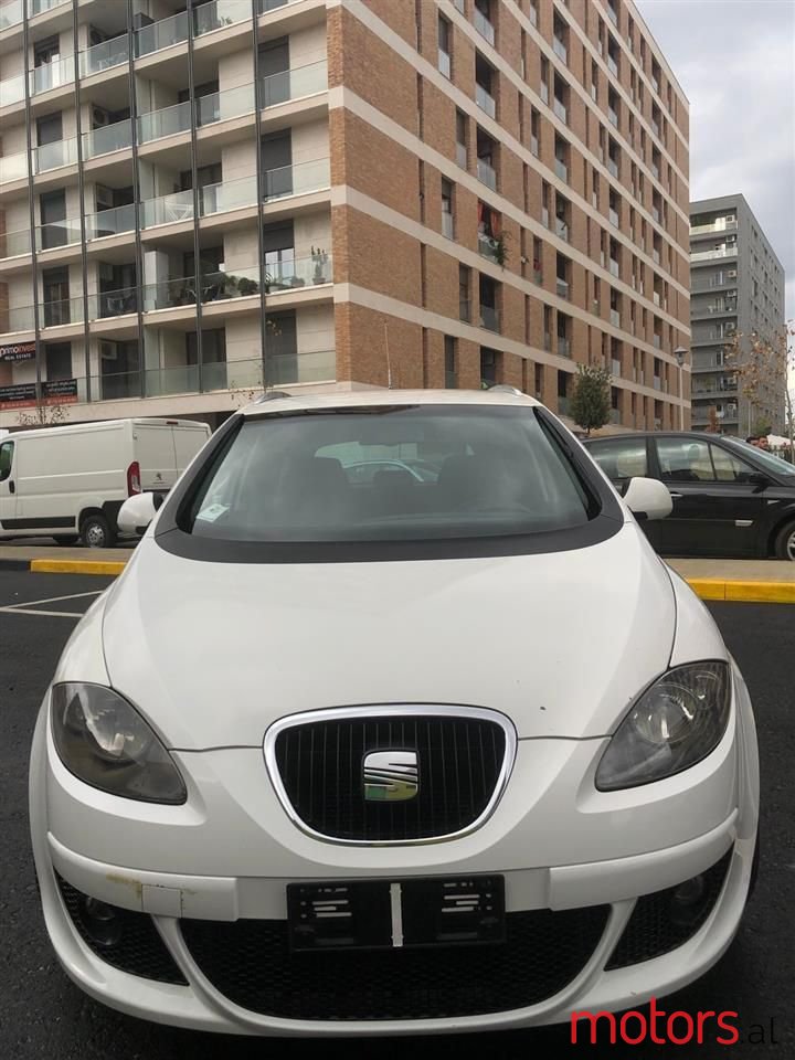 2008' SEAT Altea photo #2