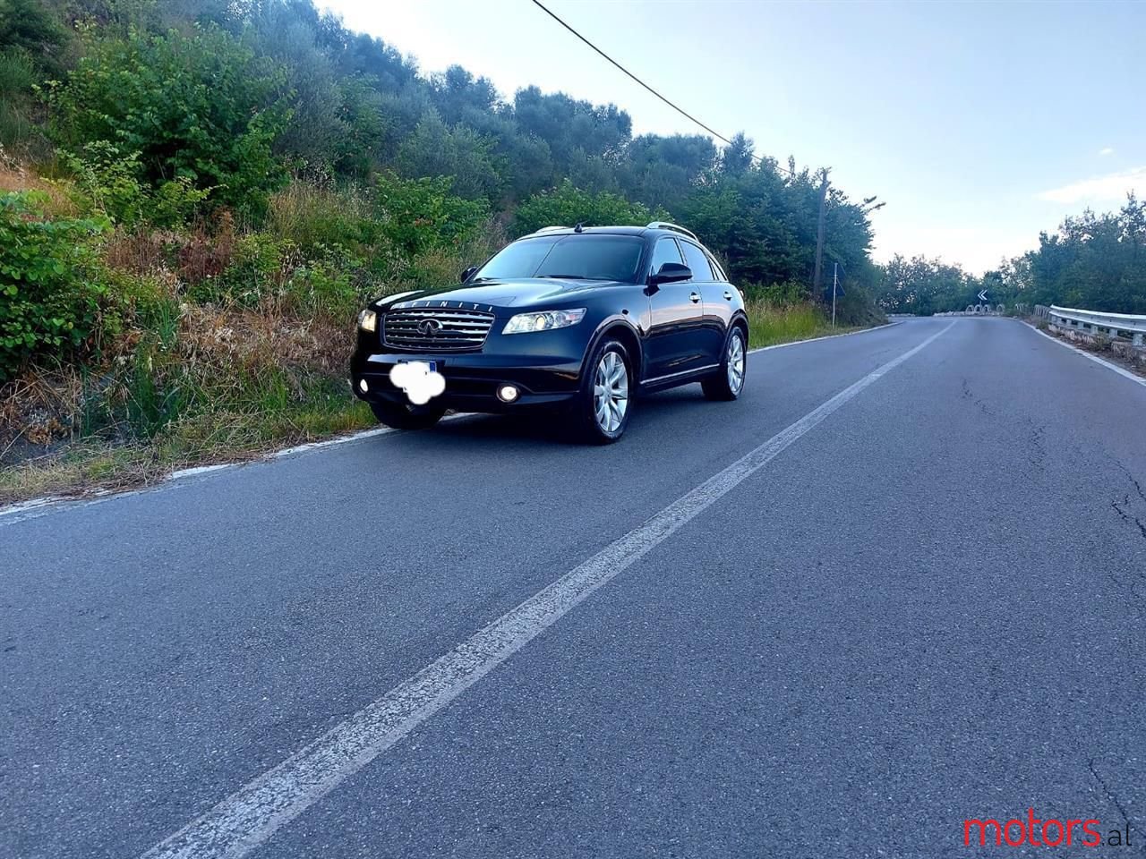 2005' Infiniti FX photo #1