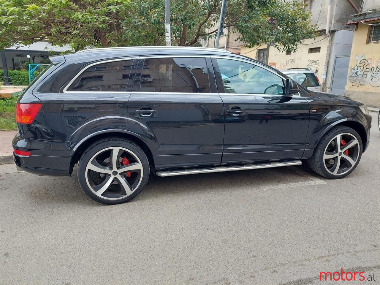 2007' Audi Q7 photo #5