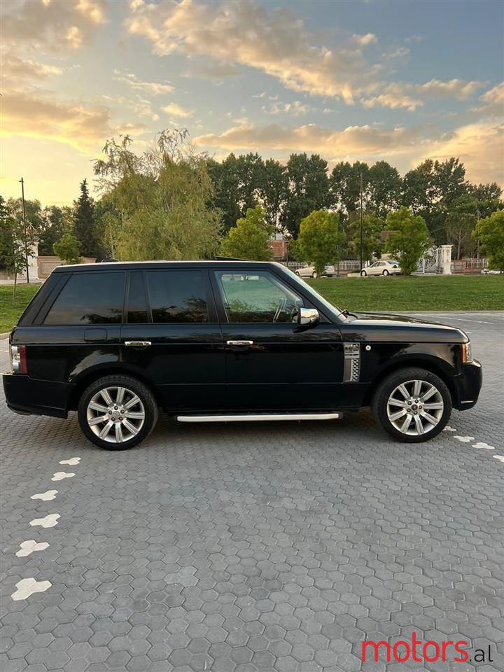 2007' Land Rover Range Rover Vogue photo #3