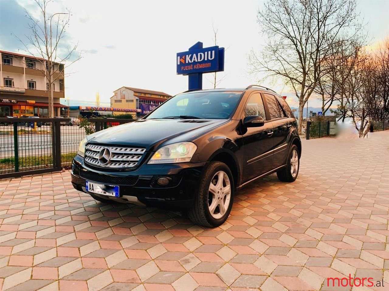 2007' Mercedes-Benz ML 320 photo #6