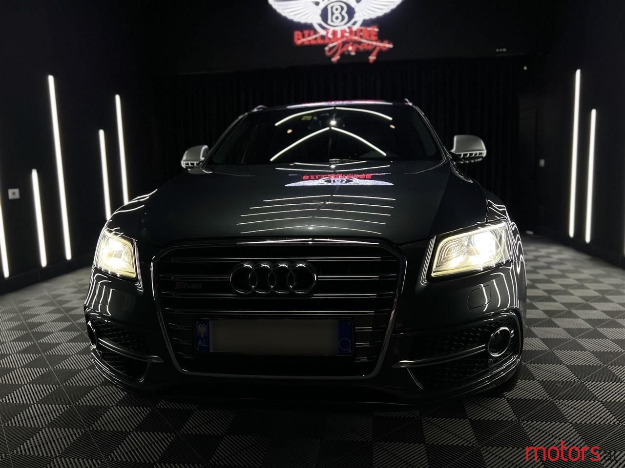 2016' Audi SQ5 photo #4